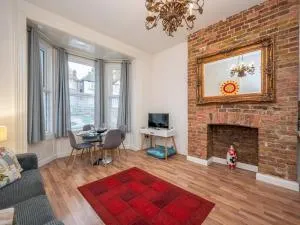 Pass the Keys Spacious London apartment 18min to London Bridge - London