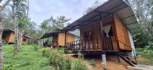 Mook Bamboo Bungalows