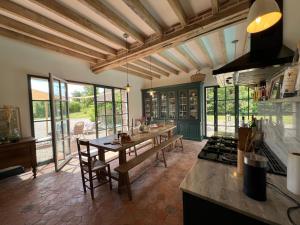Villas Fabuleuse propriete XVIIISologne14 pers Piscine : photos des chambres