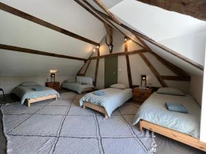 Villas Fabuleuse propriete XVIIISologne14 pers Piscine : photos des chambres