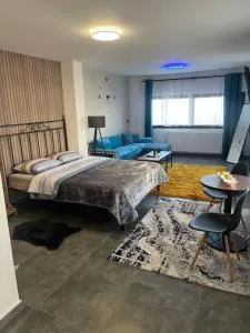 ElatoVillage - Ritíni