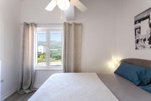 Apartmant with Pool 8