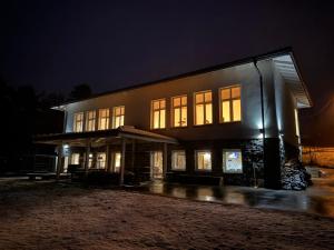 Villa The Old School Plana with Hot Pool & SPA by BookVillaBG