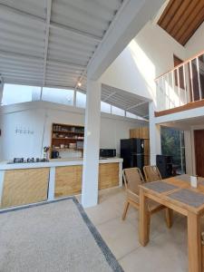 Hideaway Mezzanine 3 in Pererenan Canggu Bali, I Feel Good Villa 3