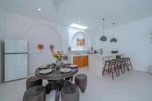 Villa Alba - Mediterranean & Luxury 3BR - Canggu Beach