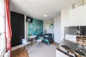 Le petit Leon - CENTRE Chinon - idéal CNPE - Rivière