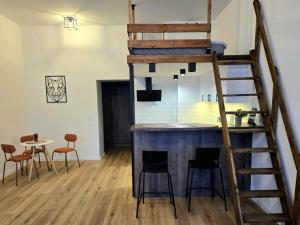 Hola Apartamenty Rewolucji 1905r