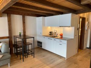 Belvedere by Fewotessin