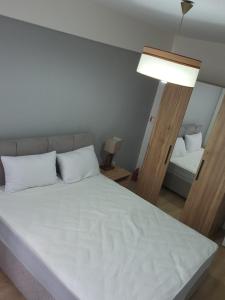 KADIKOY merkezi konumda