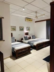 Hotel Sunflower
