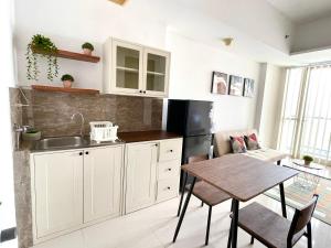 2BR The Linden Apartment, Marvel City Mall, Apartemen Pusat Kota