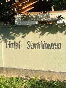 Hotel Sunflower