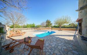 Holiday Home Marilu with pool