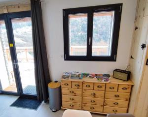 Appartements Le Bois Cosy appartement 4 etoiles 6 personnes, ACCES SKI ALPE D-HUEZ GRAND DOMAINE A 3 K M : photos des chambres
