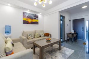 Lush, city views, serene 1bed Nairobi Highrise