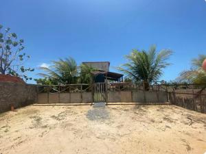 Chalé Wood House - Praia de Macapá