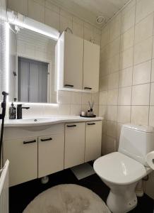 Apartment Close to City & Nature