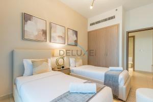 Contemporary 2BR in Azizi Park Avenue, Nad Al Sheba by Deluxe Holiday Homes