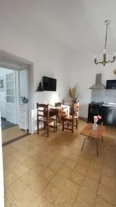 Salinas House - 萨利纳斯