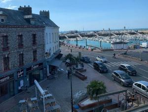 Maisons de vacances Appartement a Fecamp avec vue port et mer Le Semaphore : photos des chambres