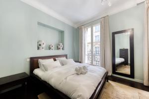 Georges V Champs-Élysées Escapade Familiale