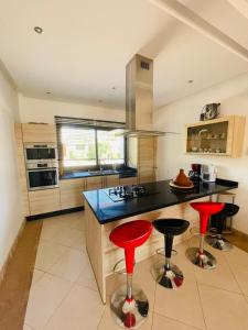 Villa piscine privée sans vis-a-vis,35km Agadir