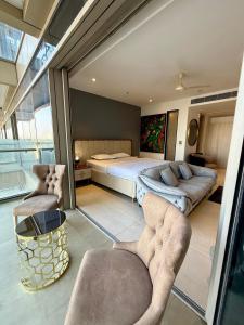 New Private Turkish Luxe Jacuzzi Studio