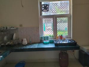 Good Spacious House with lawn