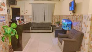 Metro Suites