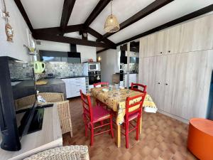 Appartement studio cabine 4 couchages ST CYPRIEN PLAGE SC380-F274