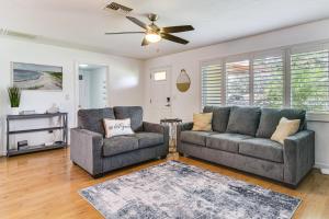 Pool & Patio Paradise! Largo Escape 4 Mi to Beach
