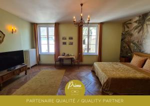 Villas Domaine de charme au coeur d-Orleans classe 3 etoiles - Bords de Loire - 21 couchages avec parkings prives : photos des chambres