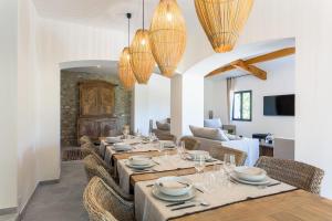 House with pool in Vaison la Romaine - Villa Armavi