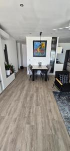 Royal Dutch Lux apartment 4