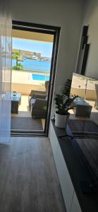 Royal Dutch Lux apartment 4