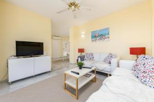 J08 La Cartuja - Apartment