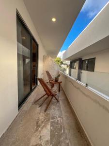 Luxury Private Room with private bathroom private Pool on Roof Top