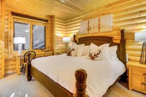 Condo with Private Hot Tub at Base of Deer Valley!