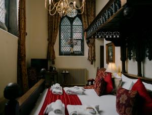 The Old Palace Lodge