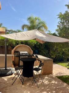 Villa piscine privée sans vis-a-vis,35km Agadir