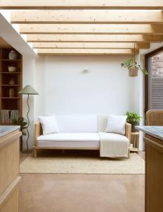 Architectural Digest - 2 bed