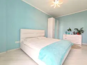 Біленька квартира в ЖК Комфорт Таун - Darnitsa