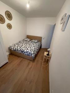 Appartements Appartement situe a Villejuif a 5 minutes du metro ligne 14 : photos des chambres