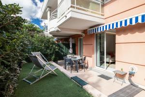 RIVIERA PRESTIGE - Appartement calme à 50m de la plage avec terrasse et parking