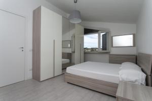 M157 - Marcelli, nuovissimo trilocale a 250mt dal mare