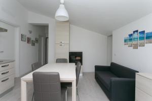 M157 - Marcelli, nuovissimo trilocale a 250mt dal mare