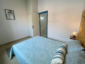 Seaside Two Bedroom Cosy Townhouse in Tourist Area