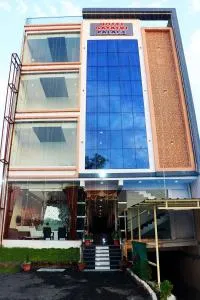 Hotel Gayatri Palace - Khandwa