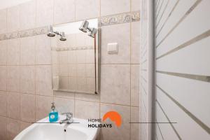 #003 Cottage By Home Holidays