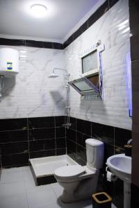 Keeper Pyramids Hotel